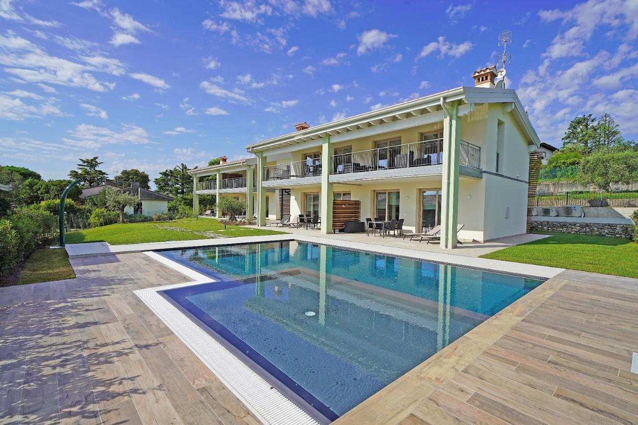 Gardaliva 5 Apartment Manerba del Garda Ngoại thất bức ảnh