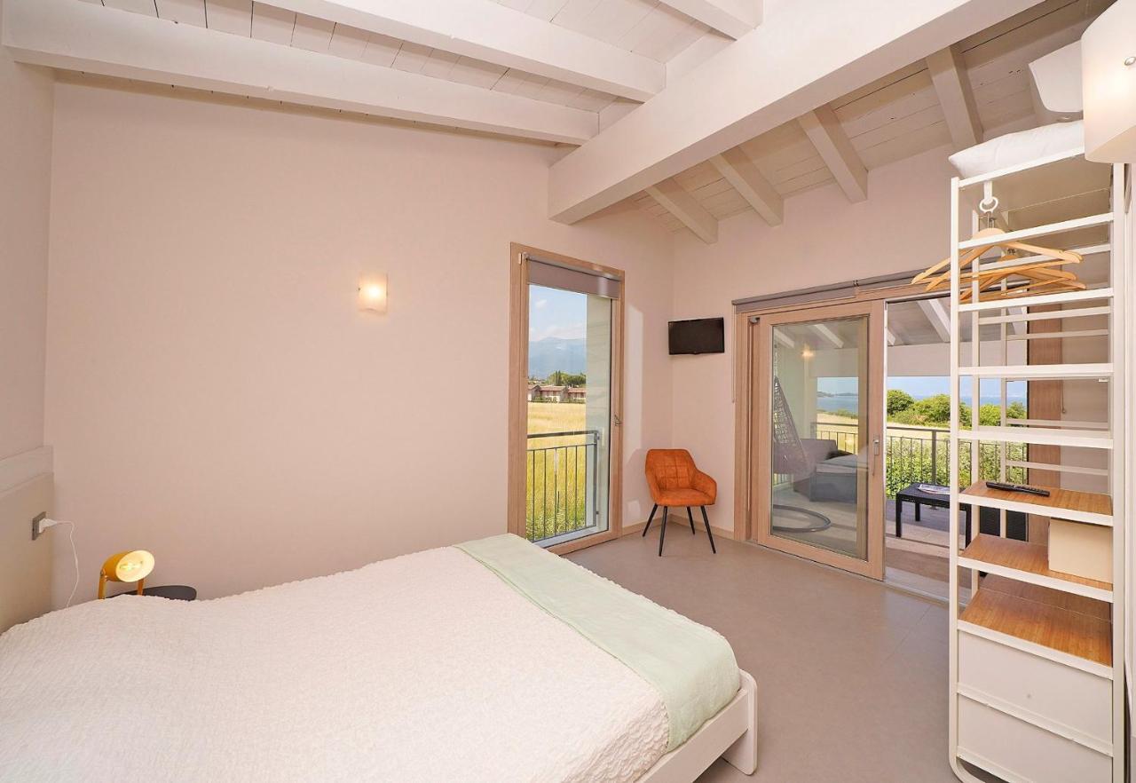 Gardaliva 5 Apartment Manerba del Garda Ngoại thất bức ảnh